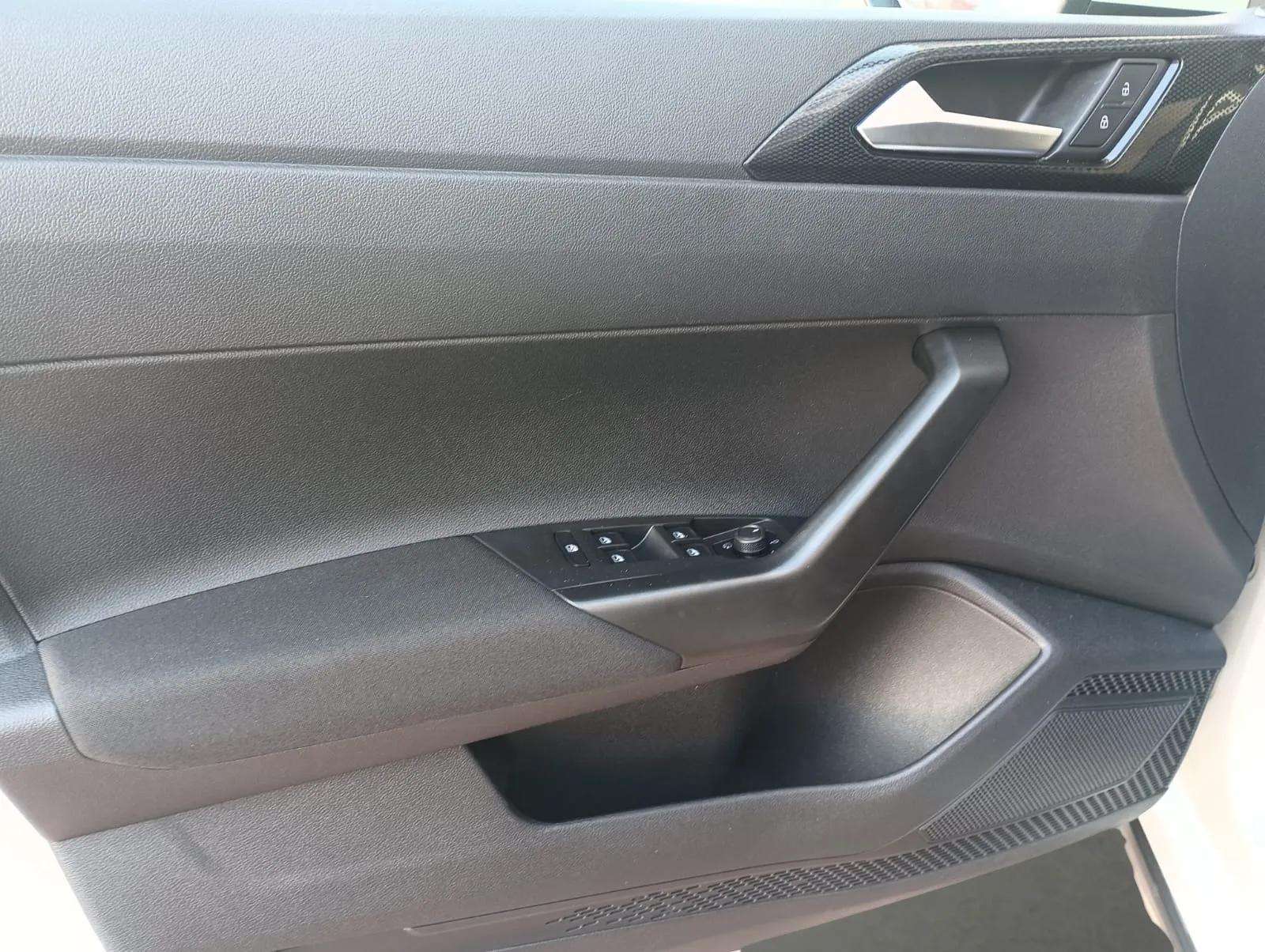 Volkswagen Taigo segunda mano, año de fabricación - 2022, color beige, precio 16490€ | foto-13