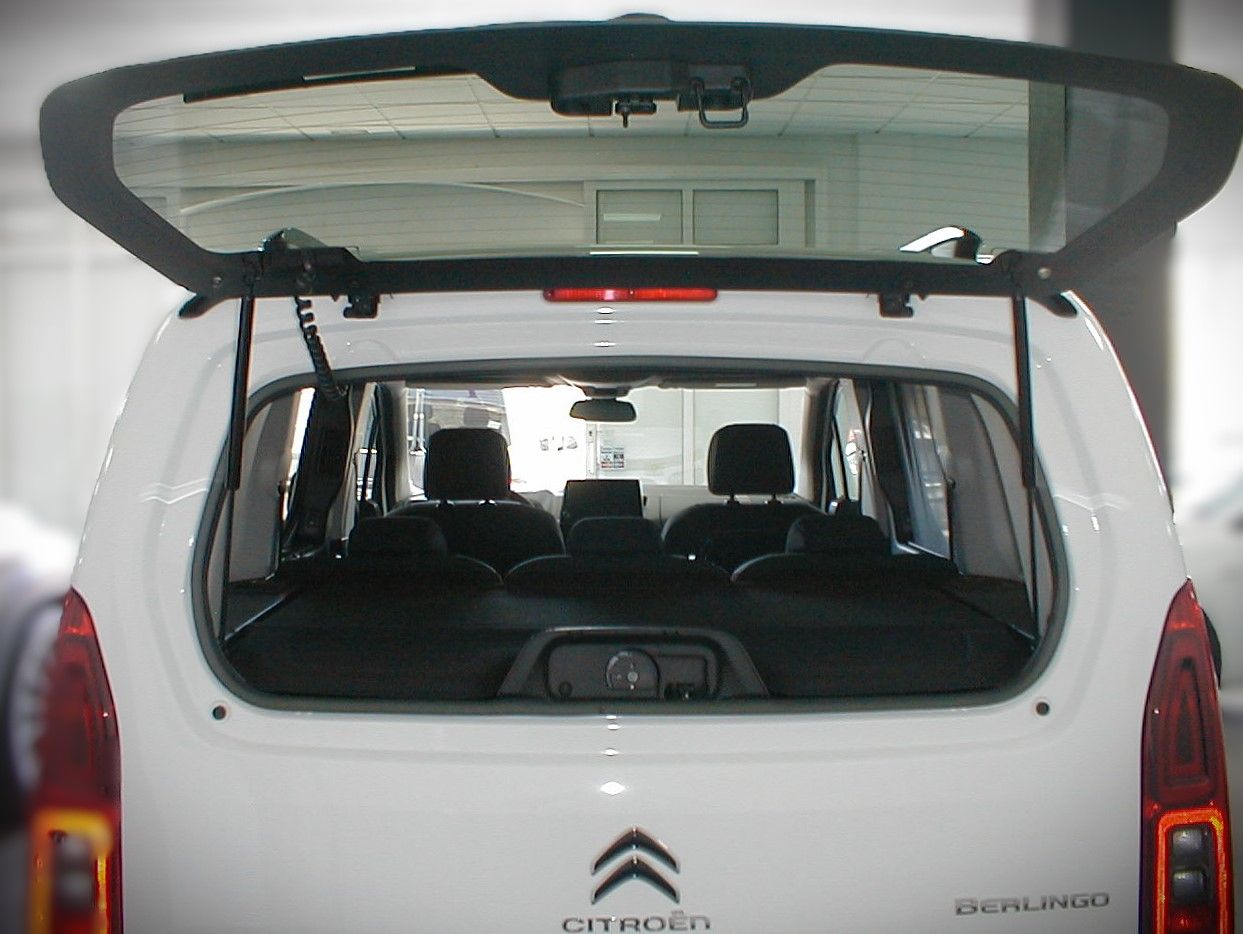 Citroen Berlingo segunda mano, año de fabricación - 2022, color blanco, precio 15990€ | foto-10