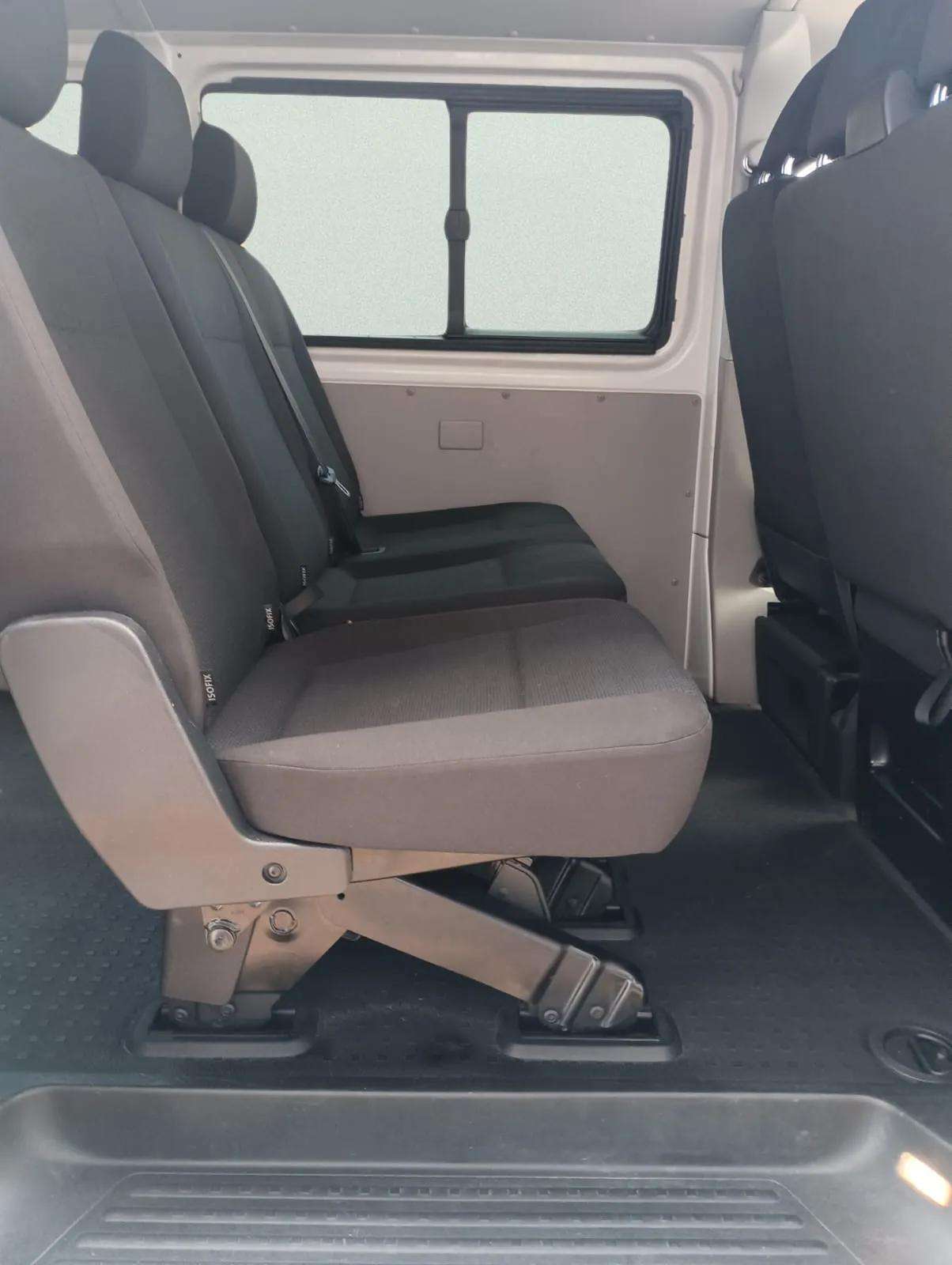 Volkswagen Transporter segunda mano, año de fabricación - 2018, color blanco, precio 28990€ | foto-12