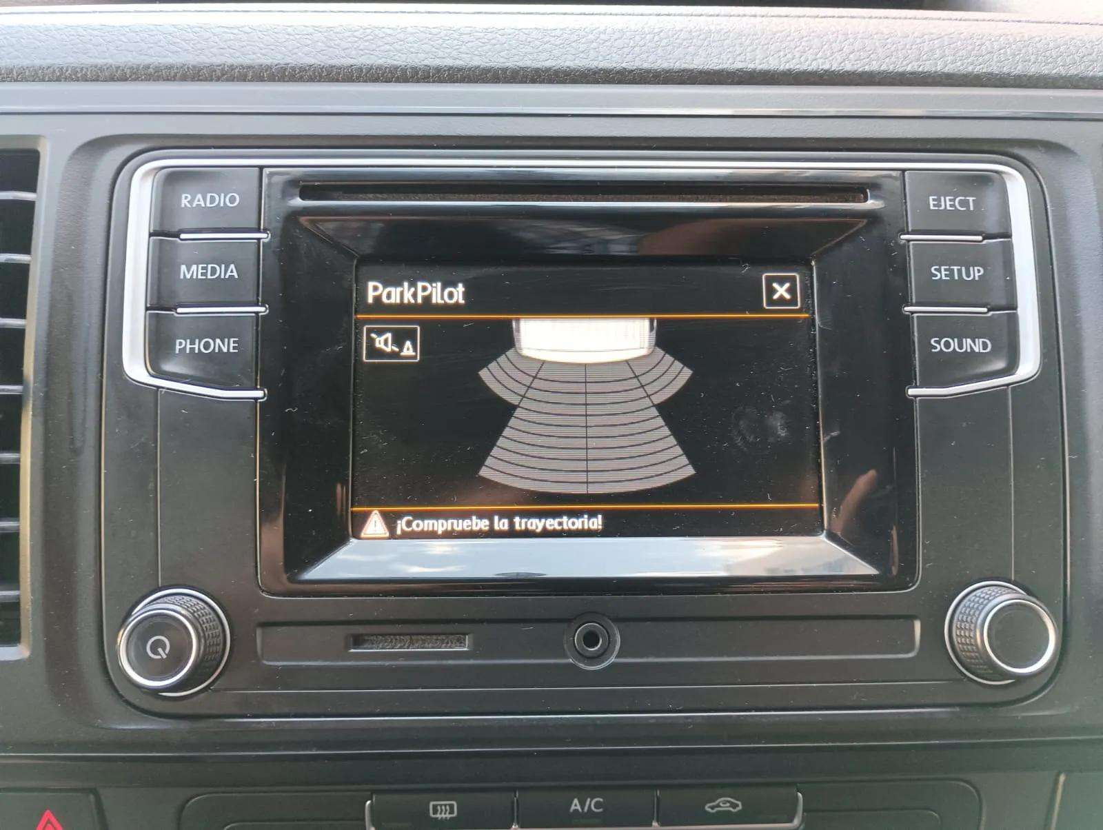 Volkswagen Transporter segunda mano, año de fabricación - 2018, color blanco, precio 28990€ | foto-17