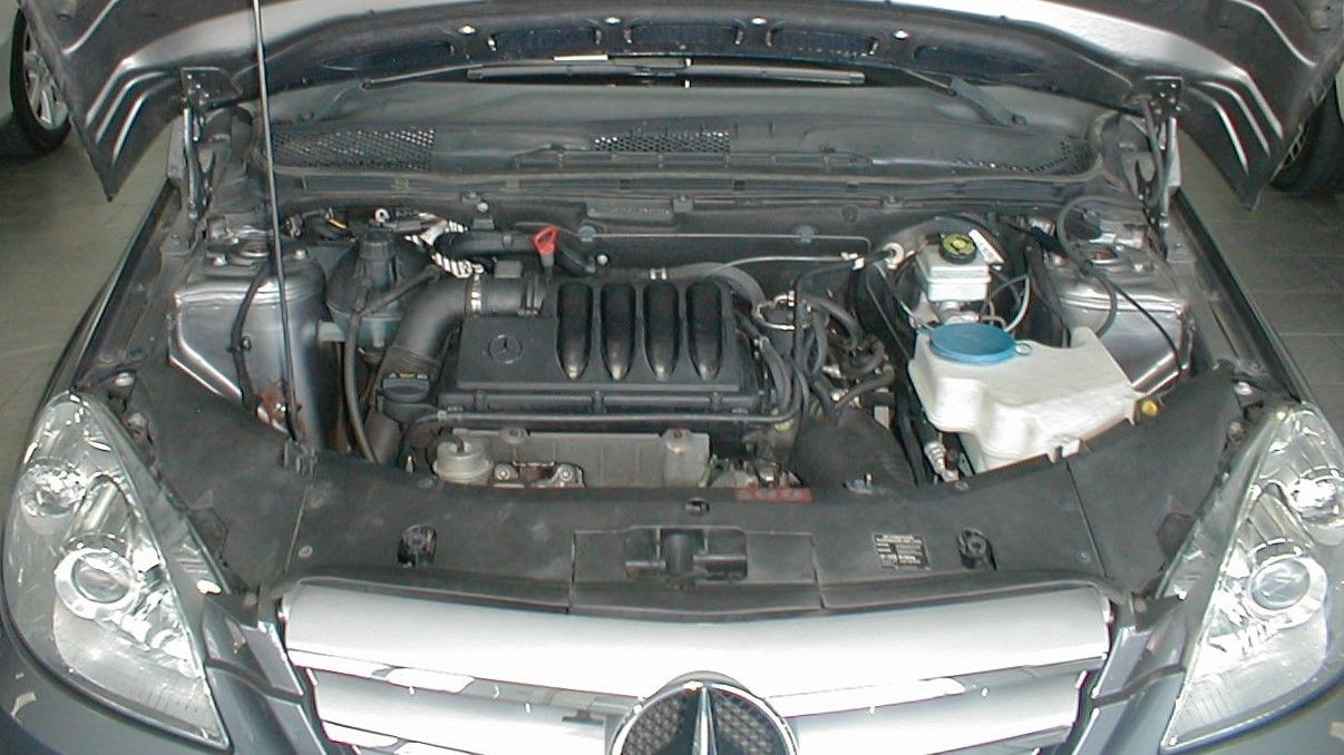 Mercedes-Benz Clase B segunda mano, año de fabricación - 2010, color gris, precio 8990€ | foto-9