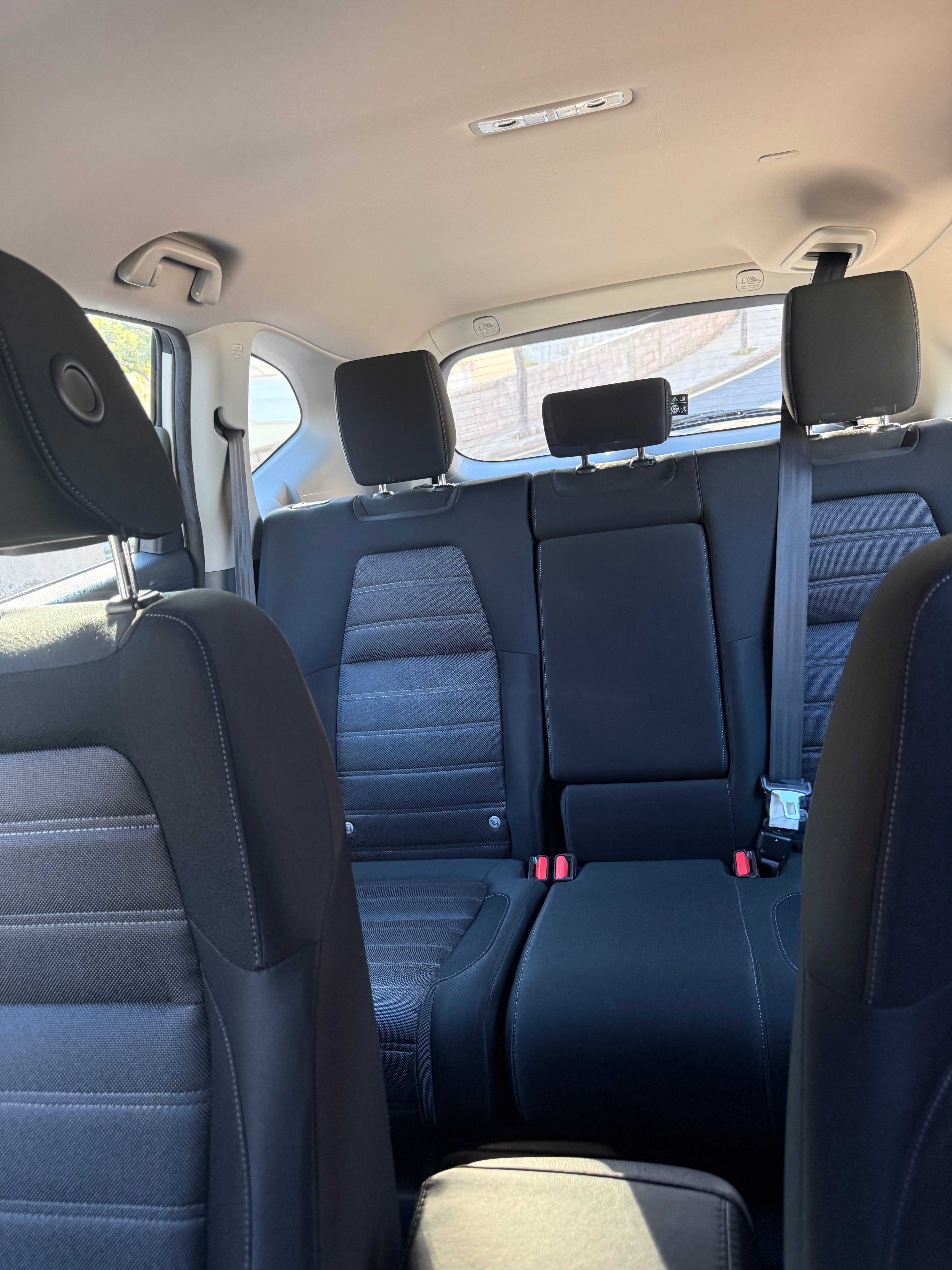 Honda CR-V segunda mano, año de fabricación - 2018, color blanco, precio 19000€ | foto-10