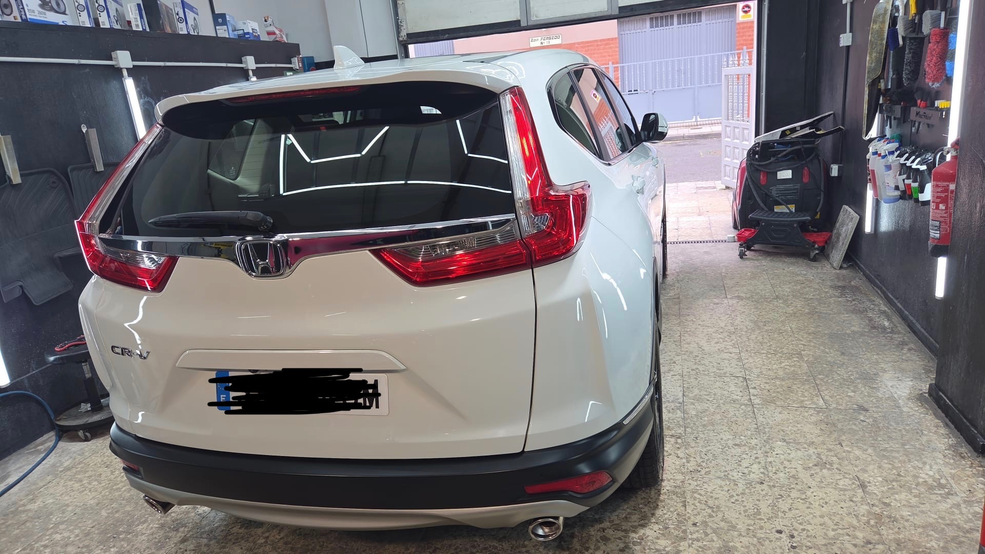 Honda CR-V segunda mano, año de fabricación - 2018, color blanco, precio 19000€ | foto-16