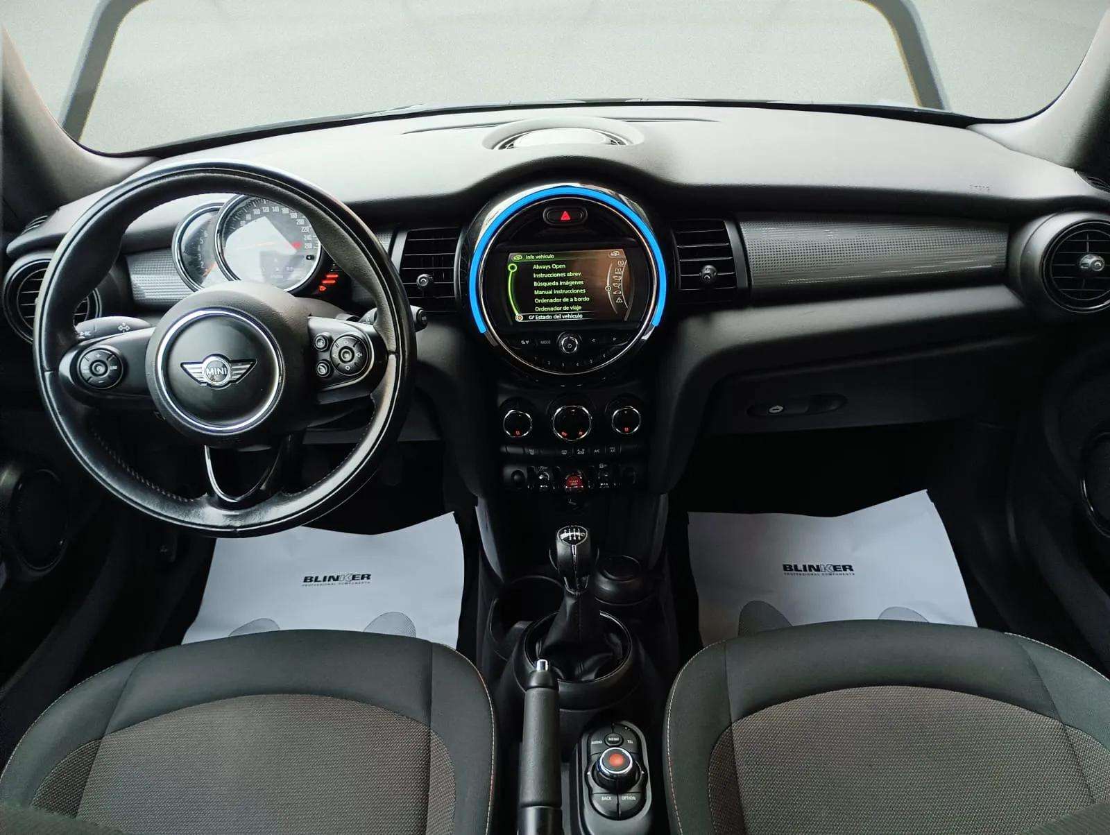 MINI Cabrio segunda mano, año de fabricación - 2016, color azul, precio 12990€ | foto-13