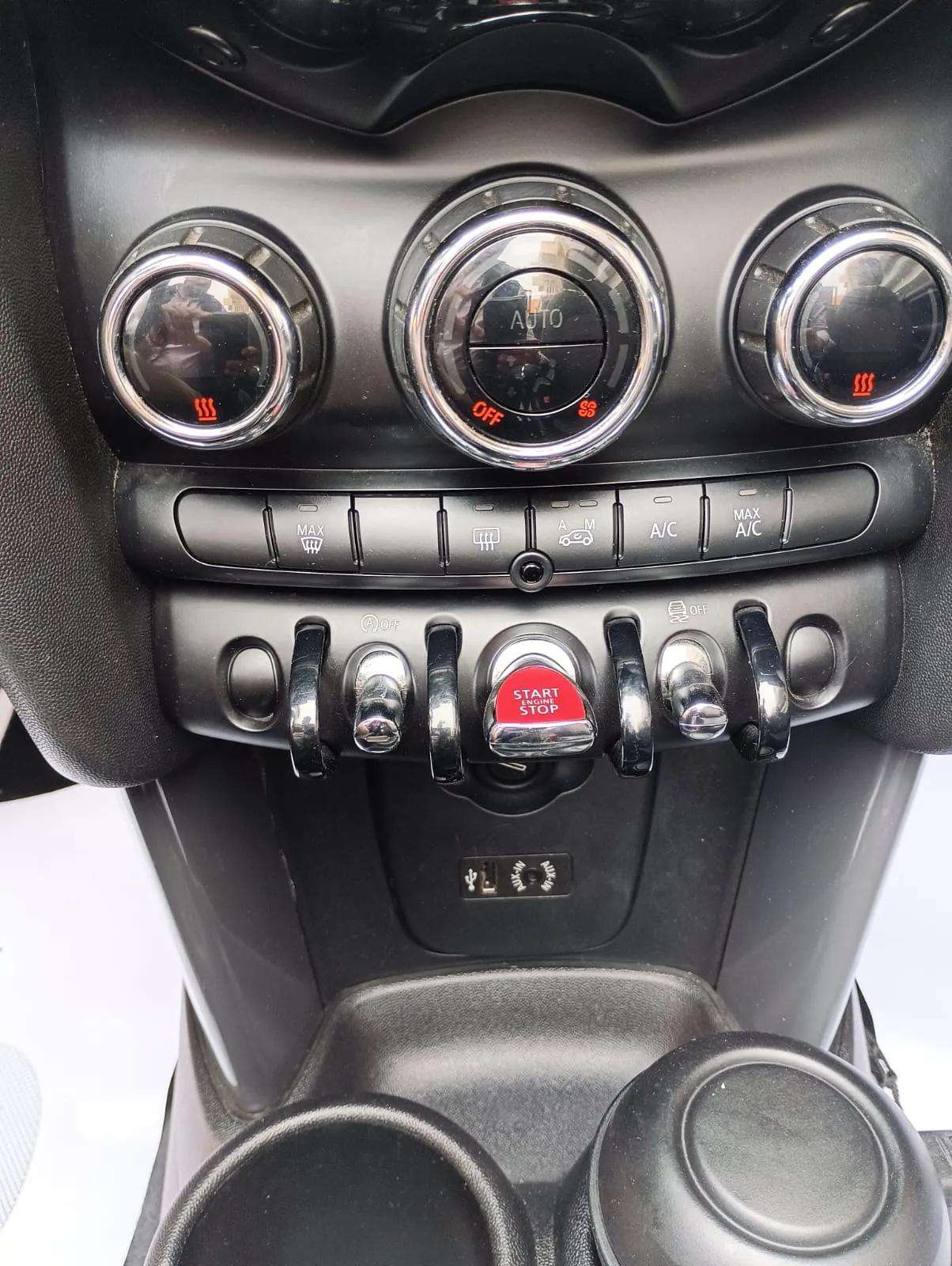 MINI Cabrio segunda mano, año de fabricación - 2016, color azul, precio 12990€ | foto-17