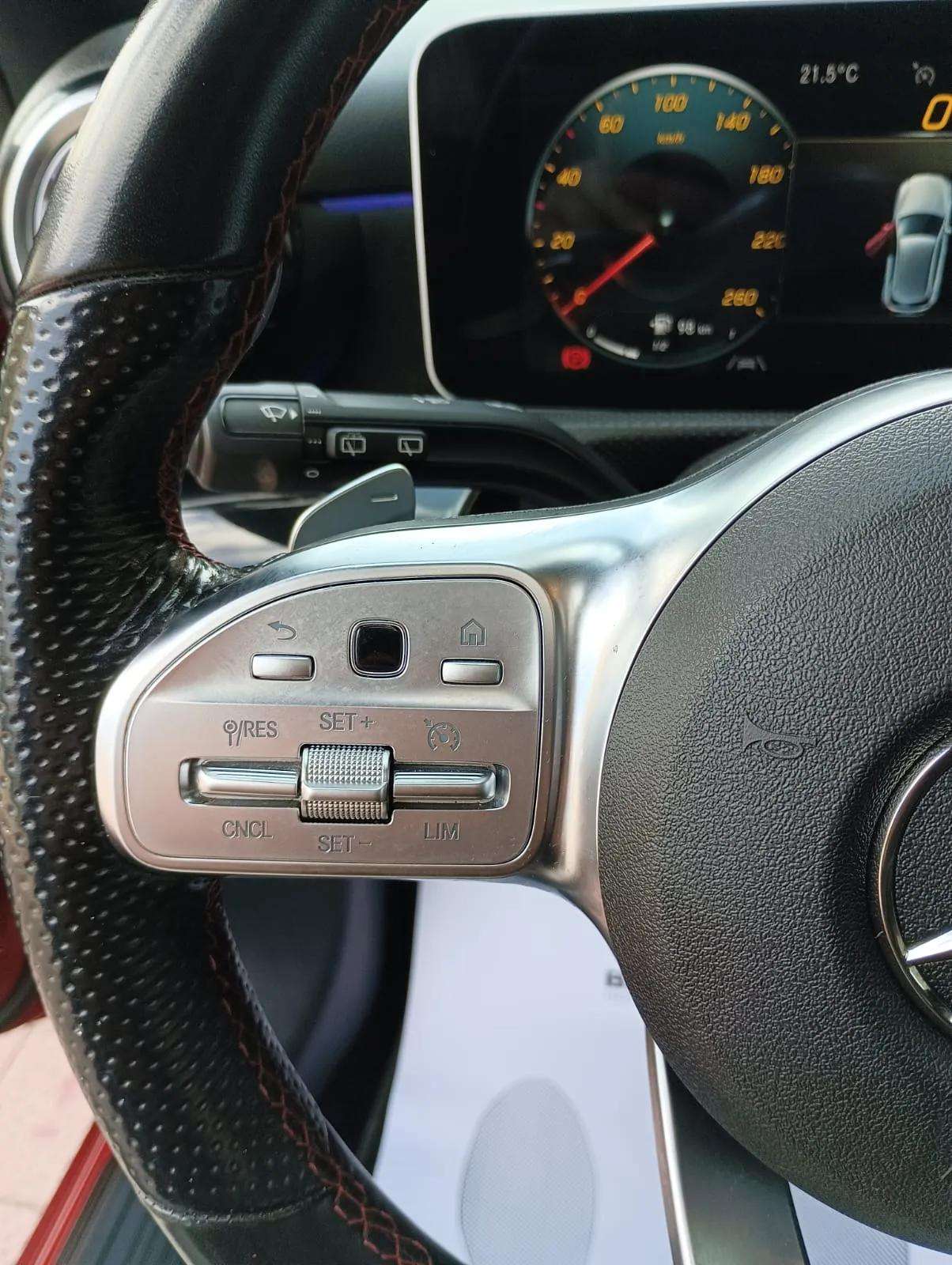 Mercedes-Benz Clase A segunda mano, año de fabricación - 2020, color burdeos, precio 25990€ | foto-10