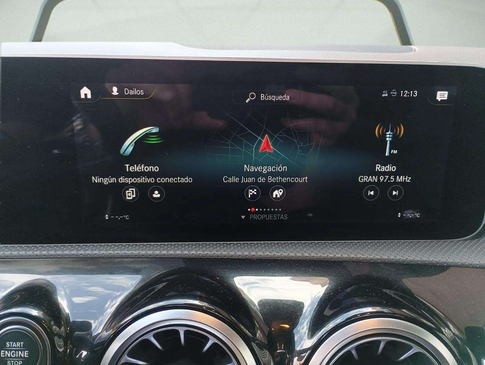 Mercedes-Benz Clase A segunda mano, año de fabricación - 2020, color burdeos, precio 25990€ | foto-14