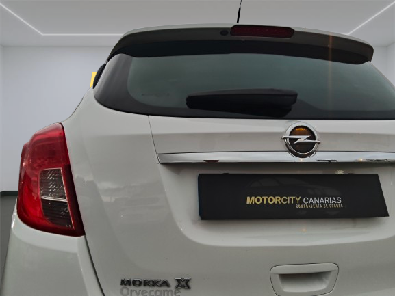 Opel Mokka segunda mano, año de fabricación - 2018, color blanco, precio 8990€ | foto-9
