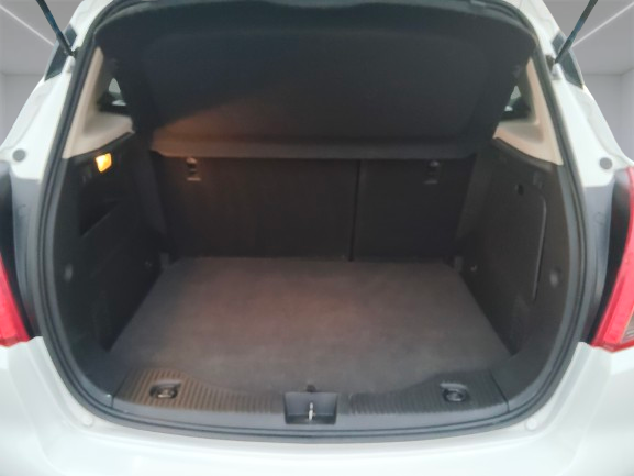 Opel Mokka segunda mano, año de fabricación - 2018, color blanco, precio 8990€ | foto-14