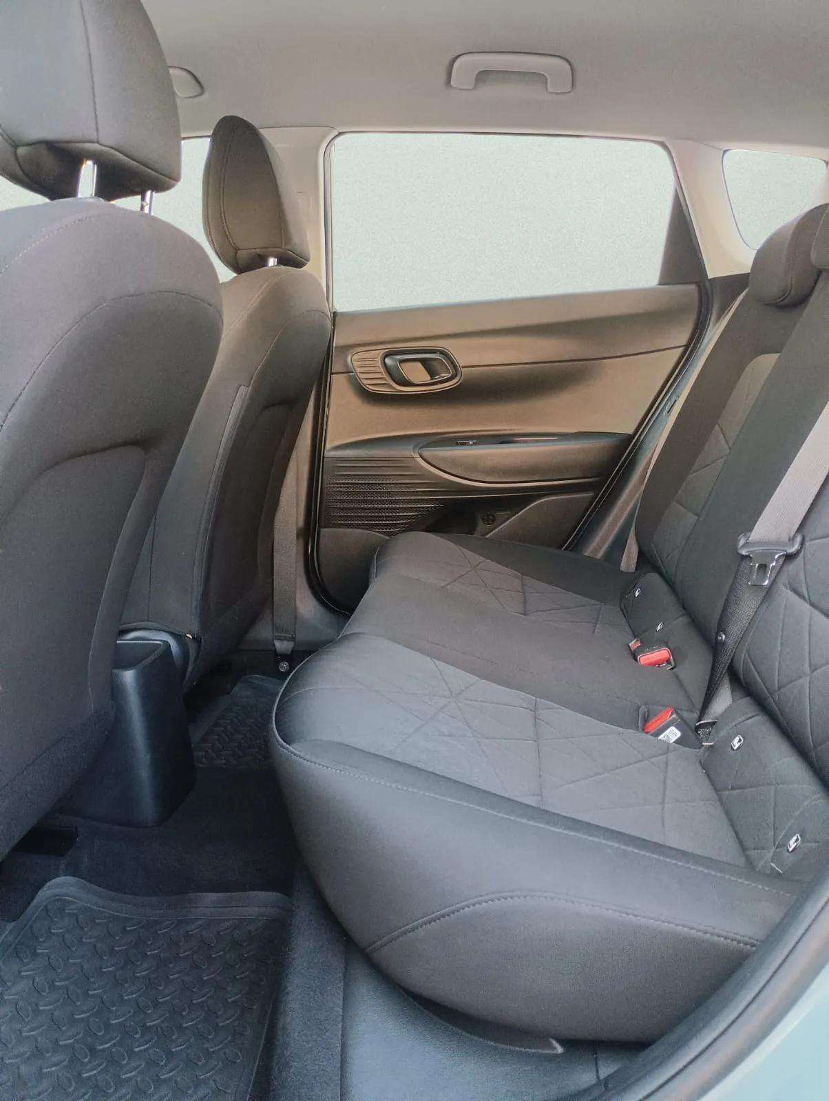 Hyundai Bayon segunda mano, año de fabricación - 2023, color verde, precio 14990€ | foto-8