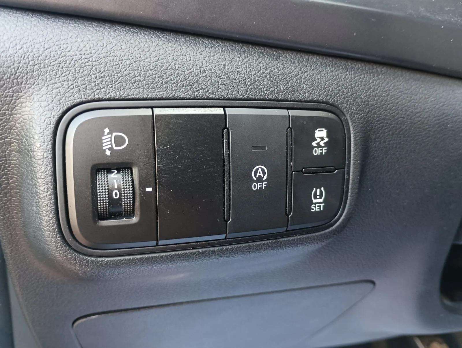 Hyundai Bayon segunda mano, año de fabricación - 2023, color verde, precio 14990€ | foto-11