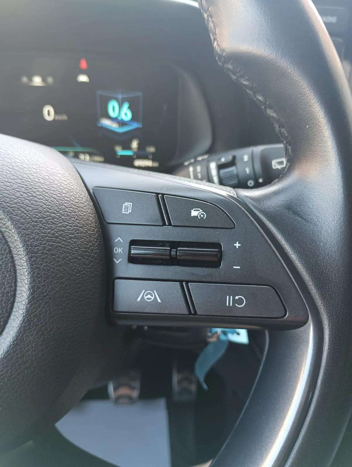 Hyundai Bayon segunda mano, año de fabricación - 2023, color verde, precio 14990€ | foto-15