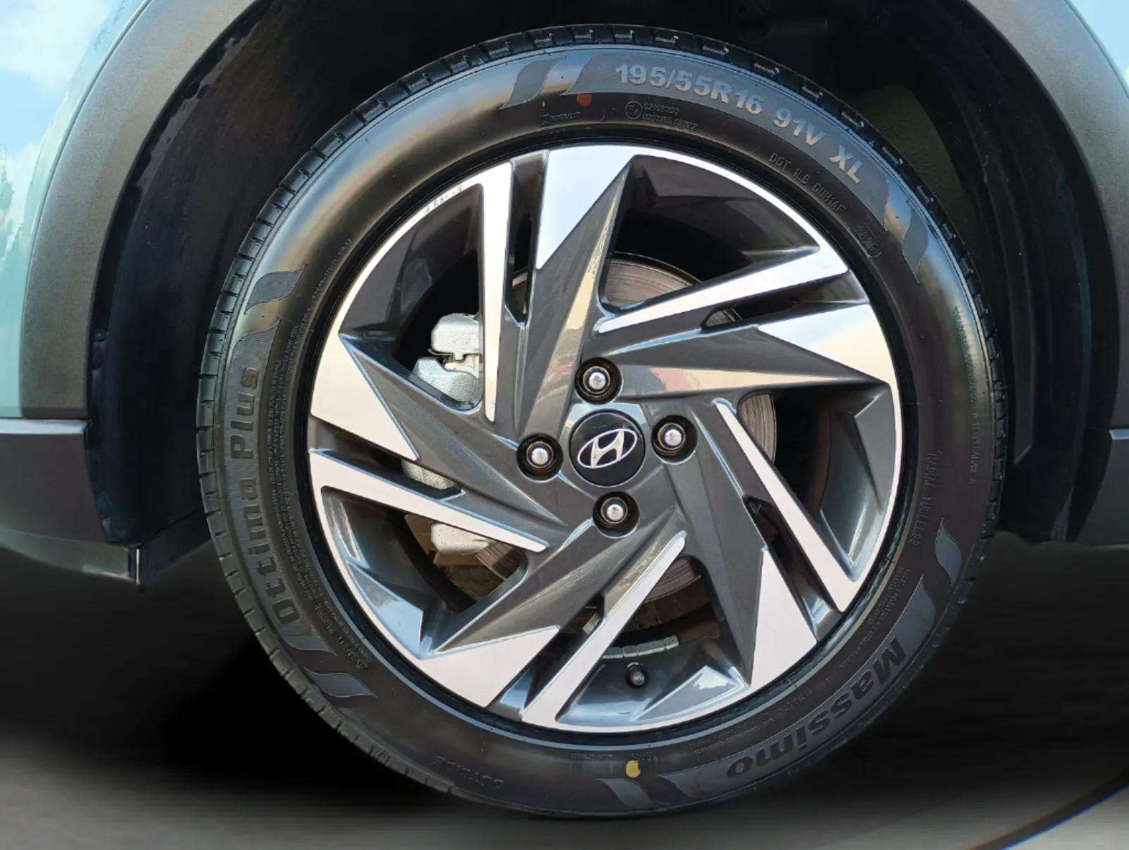 Hyundai Bayon segunda mano, año de fabricación - 2023, color verde, precio 14990€ | foto-17