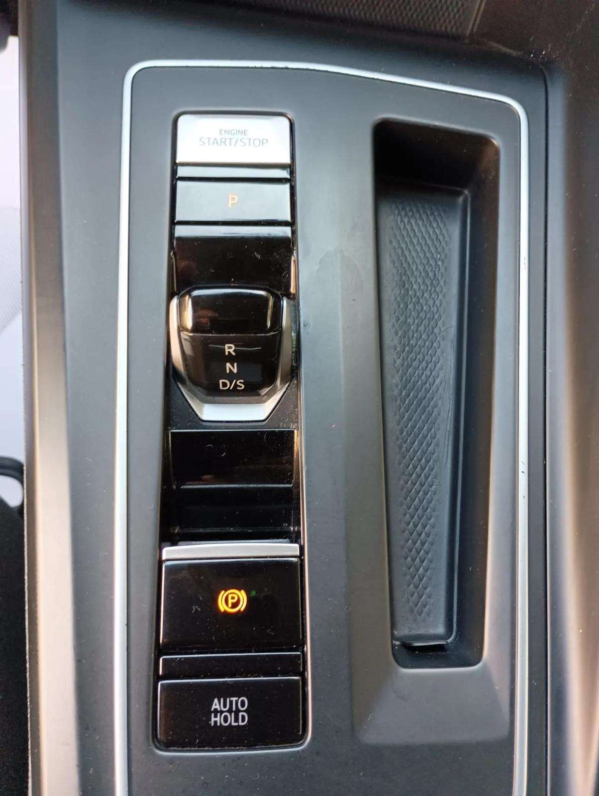 Volkswagen Golf segunda mano, año de fabricación - 2021, color blanco, precio 18990€ | foto-13