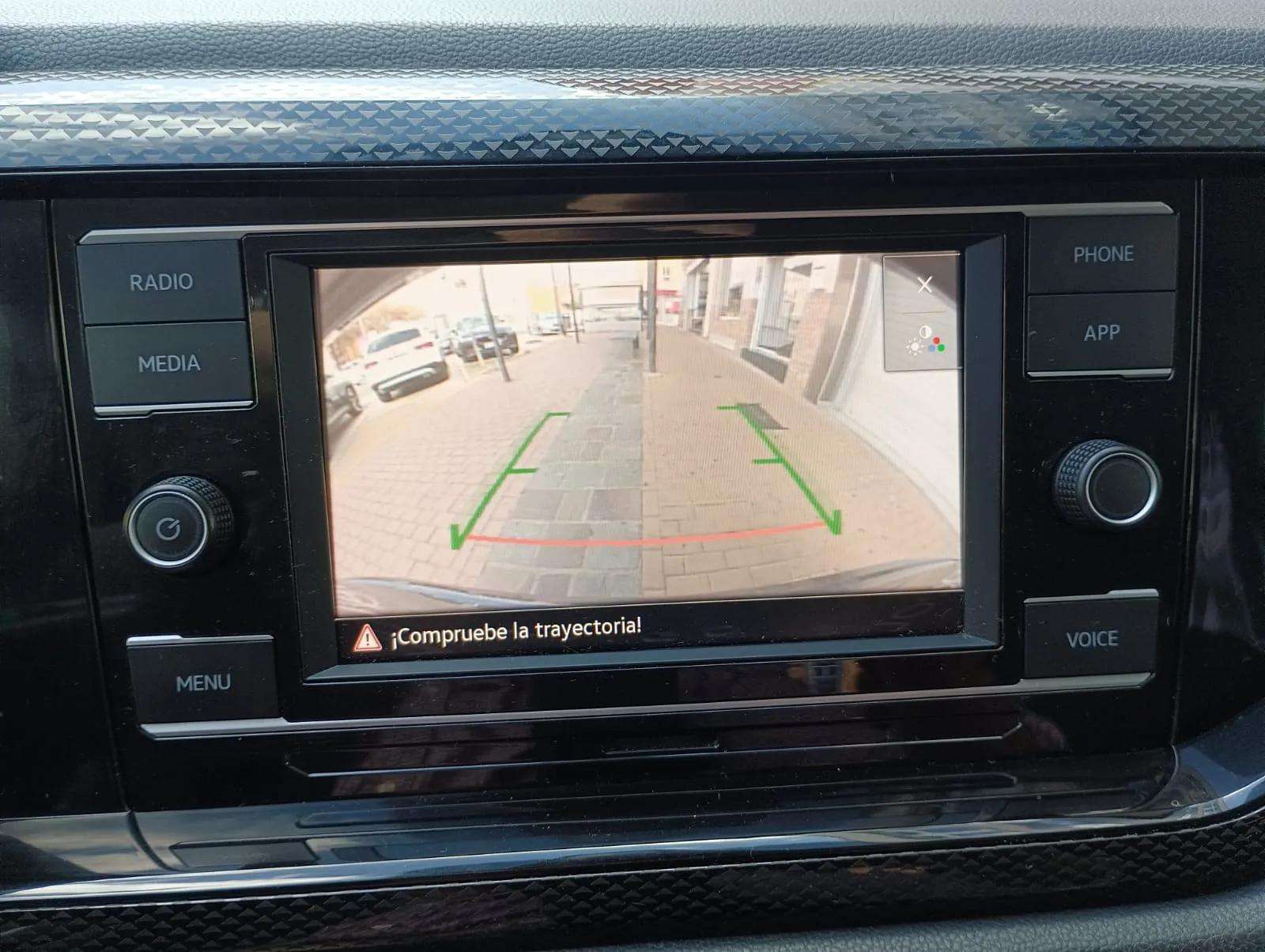 Volkswagen Taigo segunda mano, año de fabricación - 2023, color gris, precio 16490€ | foto-15