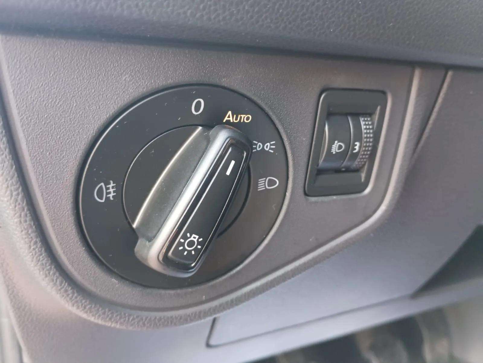 Volkswagen Taigo segunda mano, año de fabricación - 2023, color gris, precio 16490€ | foto-16