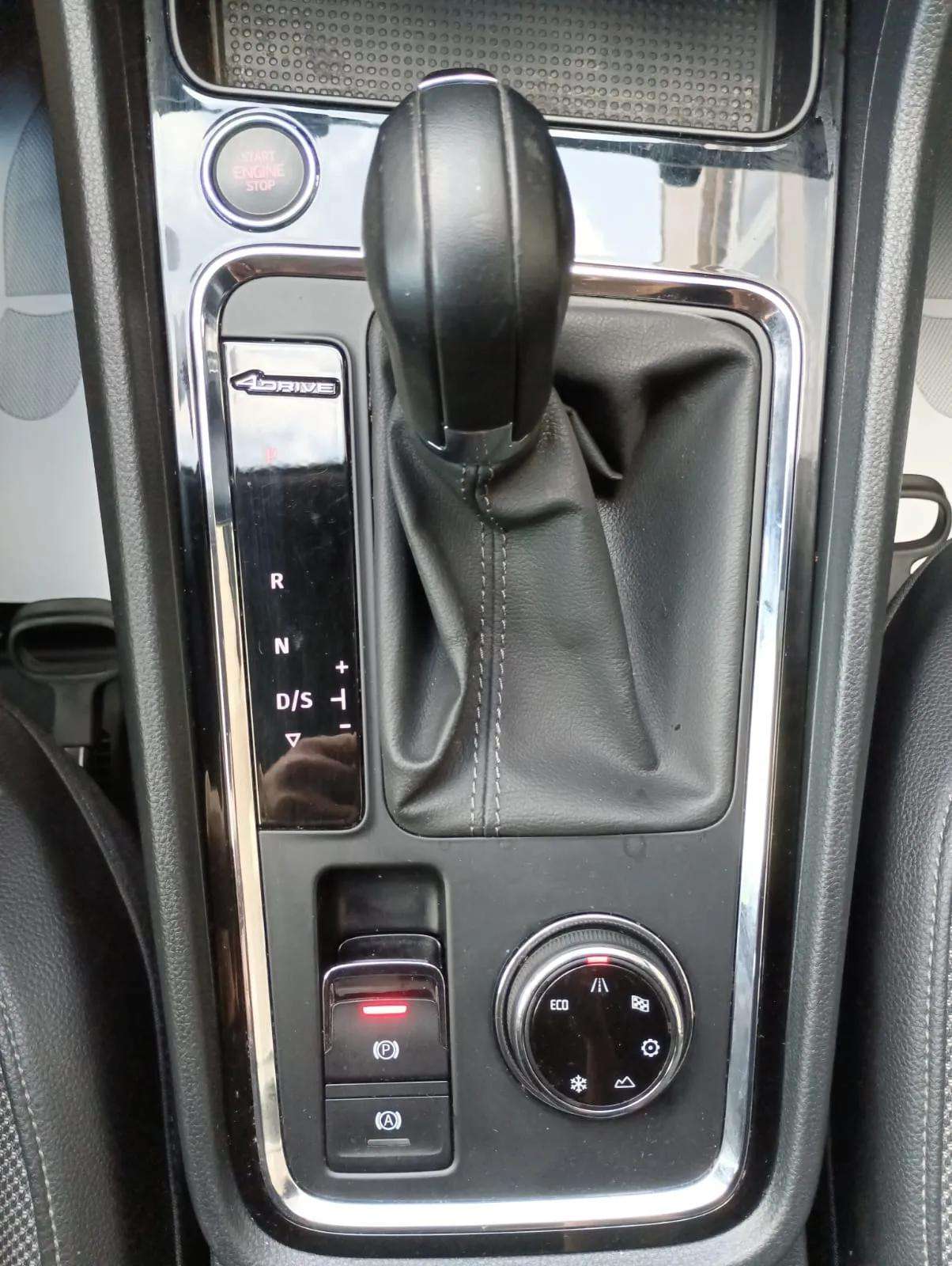 SEAT Ateca segunda mano, año de fabricación - 2018, color blanco, precio 16490€ | foto-14