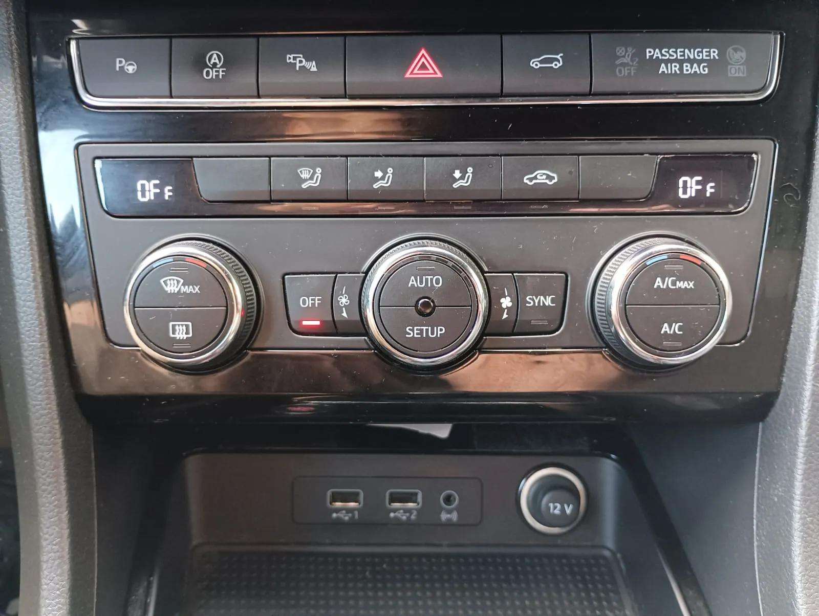 SEAT Ateca segunda mano, año de fabricación - 2018, color blanco, precio 16490€ | foto-15