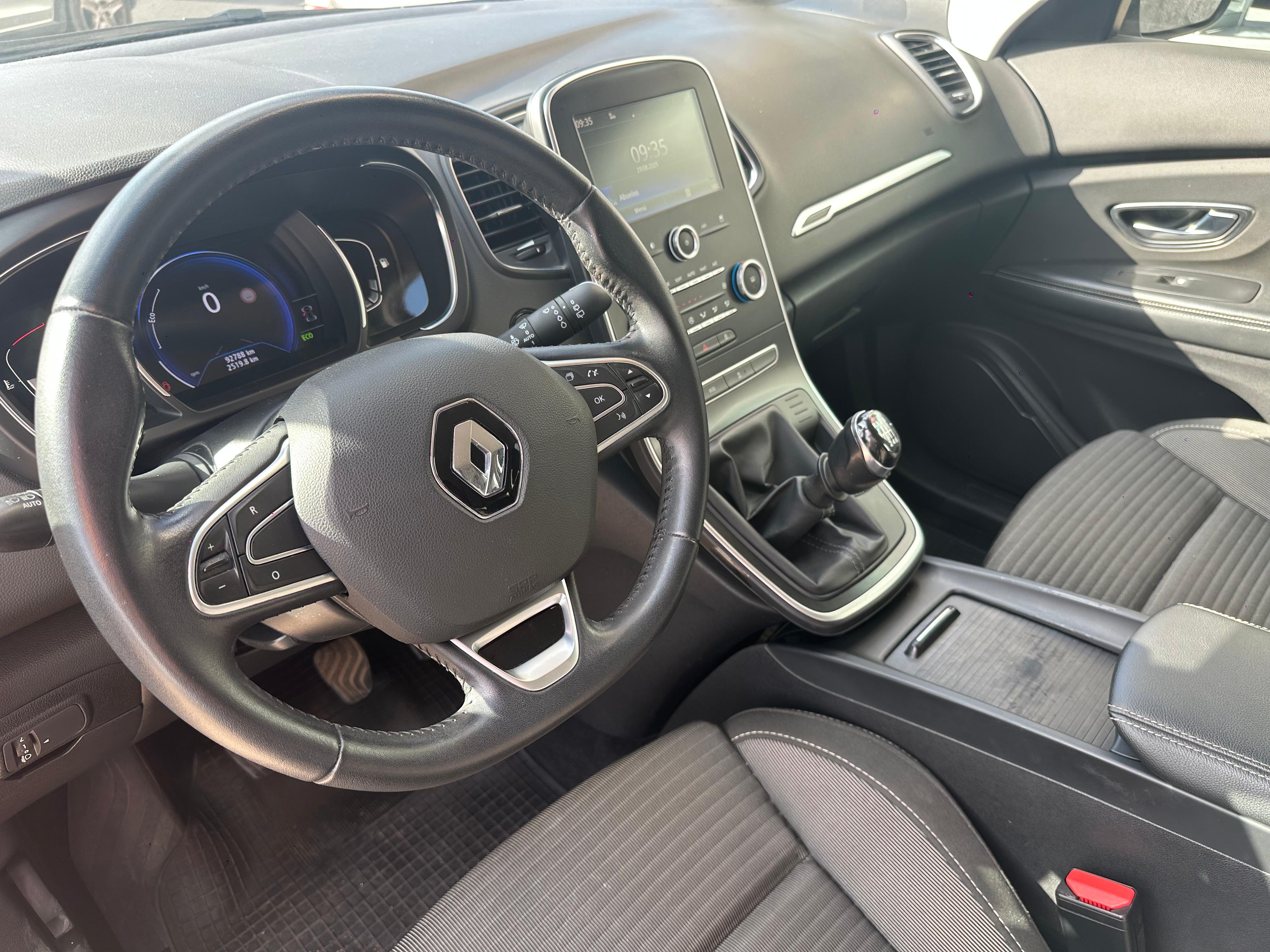 Renault Scenic segunda mano, año de fabricación - 2019, color blanco, precio 14856€ | foto-7