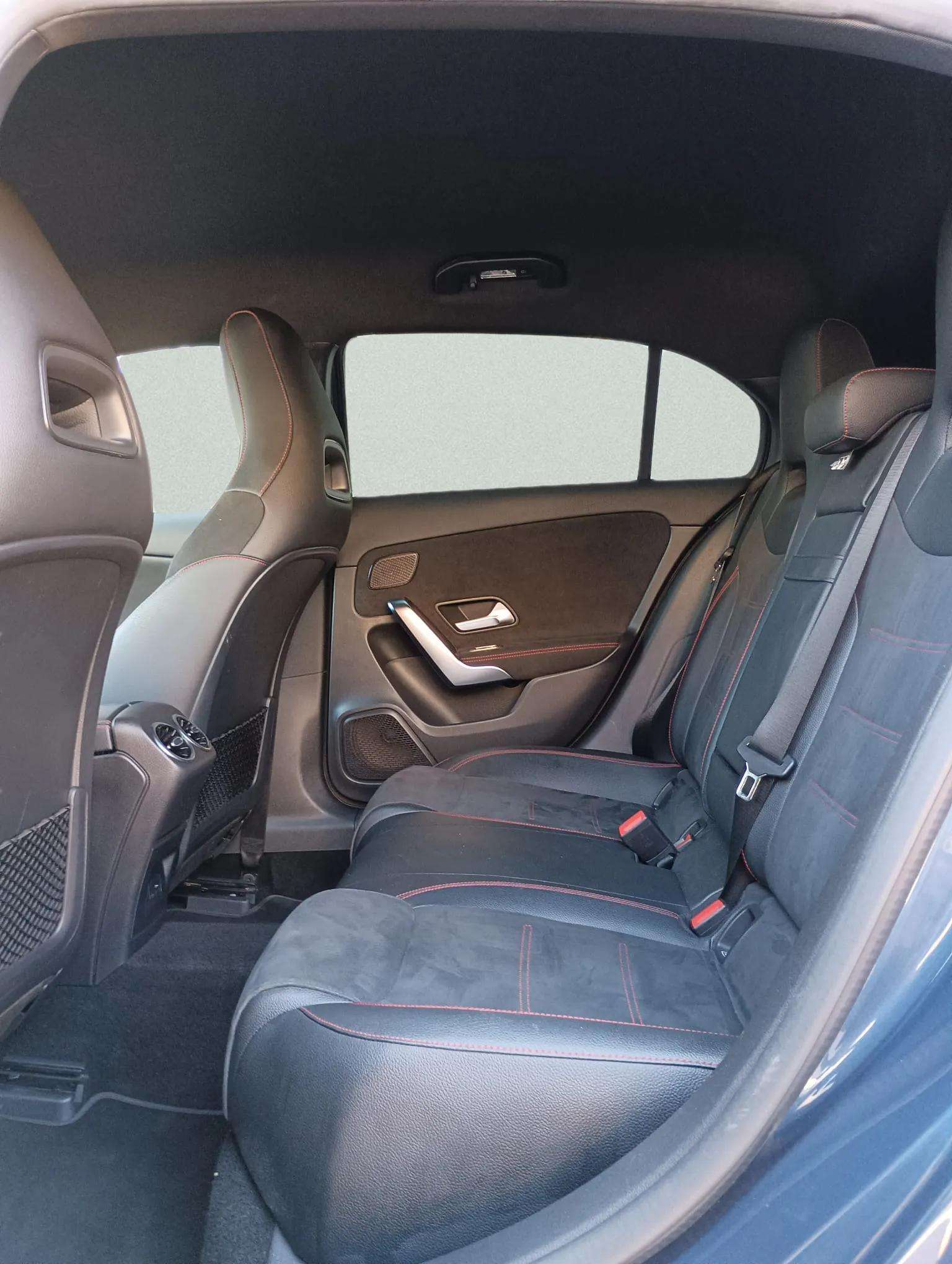 Mercedes-Benz Clase A segunda mano, año de fabricación - 2021, color azul, precio 23990€ | foto-8